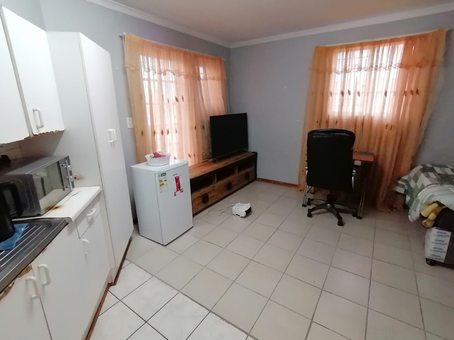 1 Bedroom Property for Sale in Willows Free State